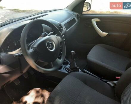 Синий ВАЗ Largus, объемом двигателя 1.6 л и пробегом 160 тыс. км за 3900 $, фото 11 на Automoto.ua