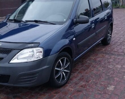 Синий ВАЗ Largus, объемом двигателя 1.6 л и пробегом 114 тыс. км за 6200 $, фото 3 на Automoto.ua