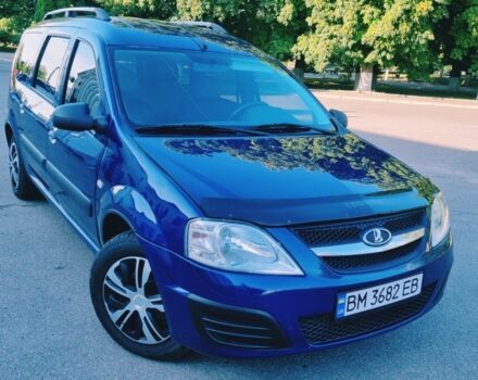 Синий ВАЗ Largus, объемом двигателя 1.6 л и пробегом 98 тыс. км за 5600 $, фото 1 на Automoto.ua