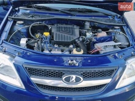 Синий ВАЗ Largus, объемом двигателя 1.6 л и пробегом 98 тыс. км за 5200 $, фото 1 на Automoto.ua