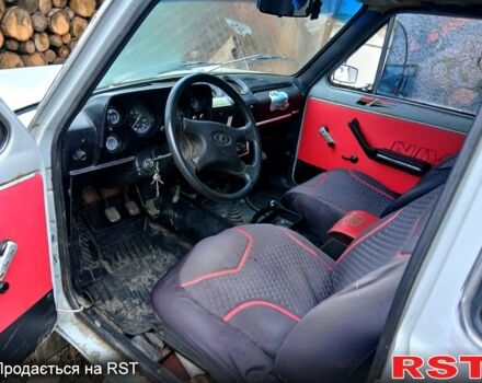 Білий ВАЗ Нива, об'ємом двигуна 1.6 л та пробігом 154 тис. км за 1550 $, фото 3 на Automoto.ua