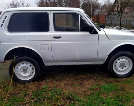 Белый ВАЗ Нива, объемом двигателя 1.5 л и пробегом 0 тыс. км за 1000 $, фото 1 на Automoto.ua