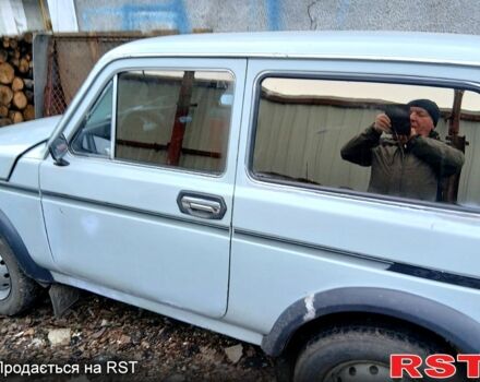 Білий ВАЗ Нива, об'ємом двигуна 1.6 л та пробігом 154 тис. км за 1550 $, фото 1 на Automoto.ua