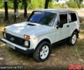 Білий ВАЗ Нива, об'ємом двигуна 1.6 л та пробігом 150 тис. км за 1499 $, фото 1 на Automoto.ua