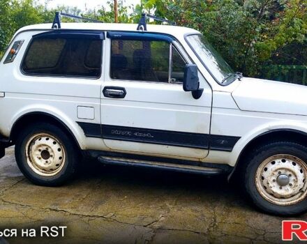 Белый ВАЗ Нива, объемом двигателя 1.6 л и пробегом 0 тыс. км за 1680 $, фото 2 на Automoto.ua