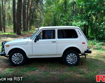 Белый ВАЗ Нива, объемом двигателя 1.6 л и пробегом 89 тыс. км за 1850 $, фото 12 на Automoto.ua