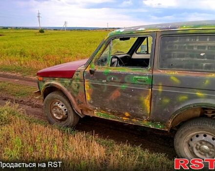 Белый ВАЗ Нива, объемом двигателя 1.6 л и пробегом 0 тыс. км за 650 $, фото 4 на Automoto.ua