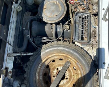 Белый ВАЗ Нива, объемом двигателя 1.6 л и пробегом 110 тыс. км за 2280 $, фото 9 на Automoto.ua