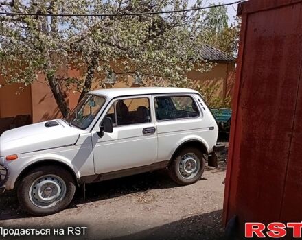 Білий ВАЗ Нива, об'ємом двигуна 1.6 л та пробігом 120 тис. км за 2500 $, фото 7 на Automoto.ua