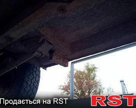 Белый ВАЗ Нива, объемом двигателя 1.6 л и пробегом 880 тыс. км за 2500 $, фото 3 на Automoto.ua