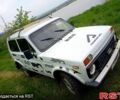 Белый ВАЗ Нива, объемом двигателя 1.6 л и пробегом 65 тыс. км за 2000 $, фото 6 на Automoto.ua
