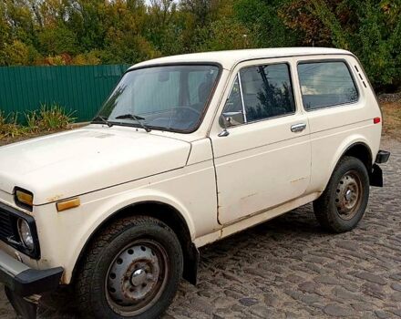 Білий ВАЗ Нива, об'ємом двигуна 1.6 л та пробігом 0 тис. км за 1700 $, фото 3 на Automoto.ua