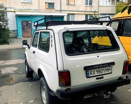 Білий ВАЗ Нива, об'ємом двигуна 1.6 л та пробігом 200 тис. км за 2800 $, фото 1 на Automoto.ua