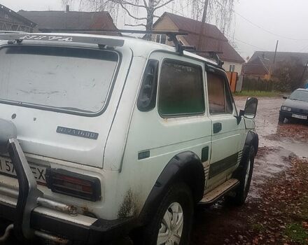 Белый ВАЗ Нива, объемом двигателя 1.6 л и пробегом 0 тыс. км за 1700 $, фото 4 на Automoto.ua