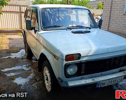 Белый ВАЗ Нива, объемом двигателя 1.6 л и пробегом 0 тыс. км за 750 $, фото 2 на Automoto.ua