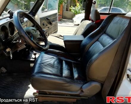 Белый ВАЗ Нива, объемом двигателя 1.6 л и пробегом 200 тыс. км за 1700 $, фото 6 на Automoto.ua