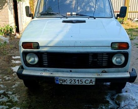 Белый ВАЗ Нива, объемом двигателя 1.6 л и пробегом 0 тыс. км за 750 $, фото 7 на Automoto.ua