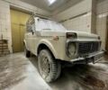 Білий ВАЗ Нива, об'ємом двигуна 1.6 л та пробігом 200 тис. км за 2800 $, фото 7 на Automoto.ua