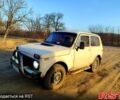 Белый ВАЗ Нива, объемом двигателя 1.6 л и пробегом 50 тыс. км за 1650 $, фото 1 на Automoto.ua