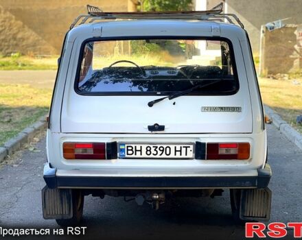 Білий ВАЗ Нива, об'ємом двигуна 1.6 л та пробігом 55 тис. км за 2000 $, фото 2 на Automoto.ua