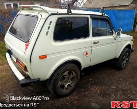 Білий ВАЗ Нива, об'ємом двигуна 16 л та пробігом 0 тис. км за 890 $, фото 1 на Automoto.ua