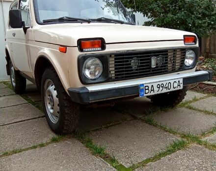 ВАЗ Нива 1991 в Кропивницком (Кировограде) на Automoto.ua Белый ВАЗ Нива, объемом двигателя 1.6 л и пробегом 119 тыс. км за 3500 $, фото 4 на Automoto.ua
