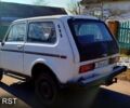 Белый ВАЗ Нива, объемом двигателя 16 л и пробегом 84 тыс. км за 1700 $, фото 2 на Automoto.ua