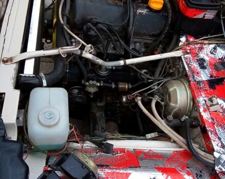 ВАЗ Нива 1991 в Кропивницком (Кировограде) на Automoto.ua Белый ВАЗ Нива, объемом двигателя 1.6 л и пробегом 119 тыс. км за 3500 $, фото 7 на Automoto.ua