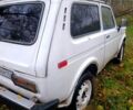 Білий ВАЗ Нива, об'ємом двигуна 1.6 л та пробігом 100 тис. км за 999 $, фото 6 на Automoto.ua