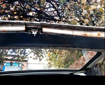 Белый ВАЗ Нива, объемом двигателя 1.5 л и пробегом 200 тыс. км за 2390 $, фото 6 на Automoto.ua