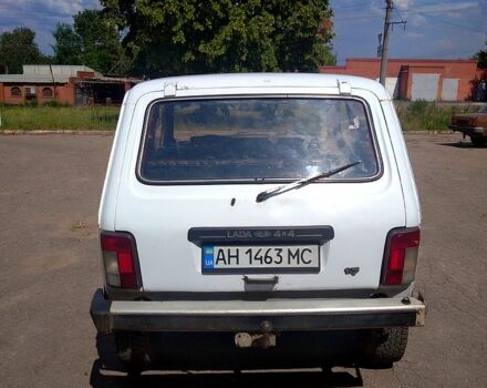 Белый ВАЗ Нива, объемом двигателя 1.6 л и пробегом 150 тыс. км за 1200 $, фото 5 на Automoto.ua