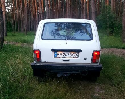 Білий ВАЗ Нива, об'ємом двигуна 1.6 л та пробігом 250 тис. км за 1750 $, фото 1 на Automoto.ua