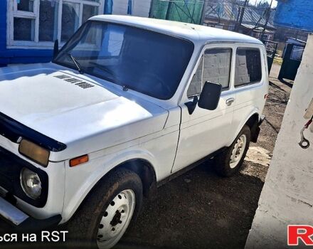 Белый ВАЗ Нива, объемом двигателя 1.6 л и пробегом 0 тыс. км за 2300 $, фото 2 на Automoto.ua