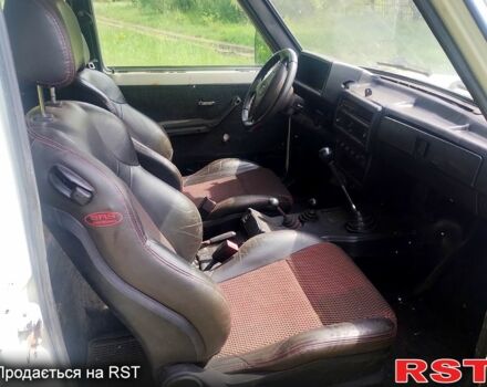 Белый ВАЗ Нива, объемом двигателя 1.7 л и пробегом 125 тыс. км за 1350 $, фото 4 на Automoto.ua