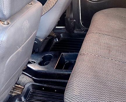 Белый ВАЗ Нива, объемом двигателя 1.7 л и пробегом 217 тыс. км за 3000 $, фото 8 на Automoto.ua