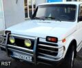 Белый ВАЗ Нива, объемом двигателя 1.7 л и пробегом 217 тыс. км за 3000 $, фото 1 на Automoto.ua