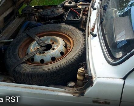 Білий ВАЗ Нива, об'ємом двигуна 1.7 л та пробігом 114 тис. км за 2500 $, фото 5 на Automoto.ua