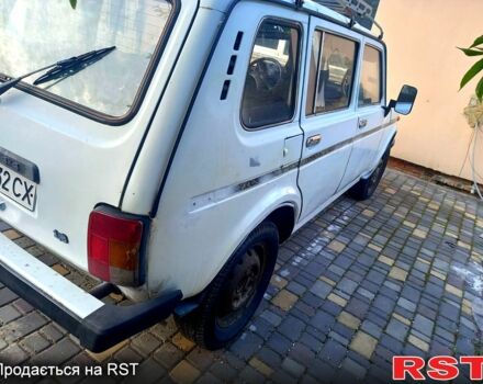 Белый ВАЗ Нива, объемом двигателя 1.8 л и пробегом 0 тыс. км за 2800 $, фото 2 на Automoto.ua