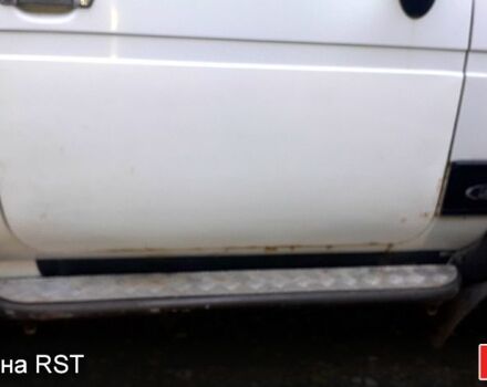 Белый ВАЗ Нива, объемом двигателя 1.7 л и пробегом 180 тыс. км за 3000 $, фото 7 на Automoto.ua