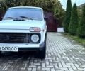 Белый ВАЗ Нива, объемом двигателя 1.7 л и пробегом 183 тыс. км за 3350 $, фото 2 на Automoto.ua