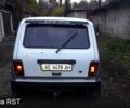 Белый ВАЗ Нива, объемом двигателя 1.7 л и пробегом 180 тыс. км за 3000 $, фото 4 на Automoto.ua
