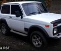 Белый ВАЗ Нива, объемом двигателя 1.7 л и пробегом 180 тыс. км за 3000 $, фото 2 на Automoto.ua