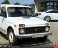 Белый ВАЗ Нива, объемом двигателя 1.7 л и пробегом 250 тыс. км за 3500 $, фото 2 на Automoto.ua