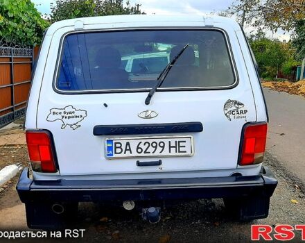 ВАЗ Нива 2006 у Захарівка (Фрунзівка) на Automoto.ua Білий ВАЗ Нива, об'ємом двигуна 1.7 л та пробігом 0 тис. км за 3500 $, фото 2 на Automoto.ua