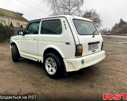ВАЗ Нива 2006 в Харькове на Automoto.ua Белый ВАЗ Нива, объемом двигателя 1.7 л и пробегом 222 тыс. км за 1600 $, фото 5 на Automoto.ua