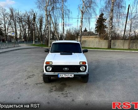 Білий ВАЗ Нива, об'ємом двигуна 1.7 л та пробігом 160 тис. км за 5100 $, фото 1 на Automoto.ua