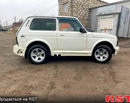 ВАЗ Нива 2006 в Харькове на Automoto.ua Белый ВАЗ Нива, объемом двигателя 1.7 л и пробегом 222 тыс. км за 1600 $, фото 2 на Automoto.ua