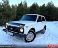 Белый ВАЗ Нива, объемом двигателя 1.7 л и пробегом 180 тыс. км за 3800 $, фото 1 на Automoto.ua