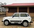 Белый ВАЗ Нива, объемом двигателя 1.7 л и пробегом 95 тыс. км за 3500 $, фото 3 на Automoto.ua