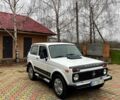 Белый ВАЗ Нива, объемом двигателя 1.7 л и пробегом 95 тыс. км за 3500 $, фото 1 на Automoto.ua